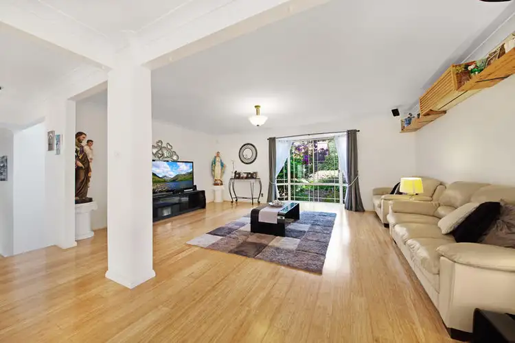 Fifth view of Homely house listing, 8 Tees Close, Erina NSW 2250