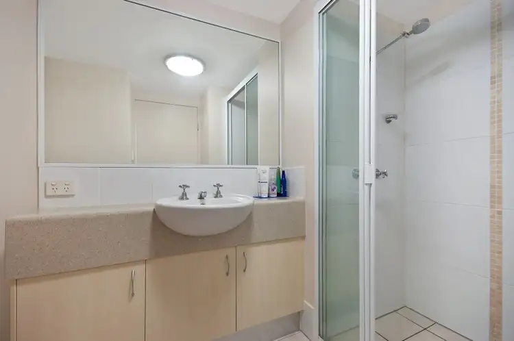 Fifth view of Homely apartment listing, 10/423 Draper Street, Parramatta Park QLD 4870