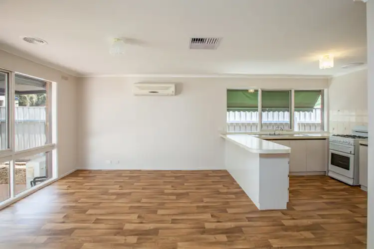 Sixth view of Homely house listing, 7 Cook Place, Wodonga VIC 3690