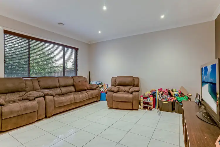 Sixth view of Homely house listing, 5 Ribbon Gum Drive, Tarneit VIC 3029