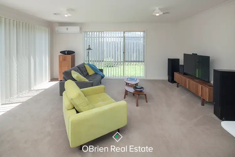 Second view of Homely unit listing, 3/5 Melissa Way, Pakenham VIC 3810