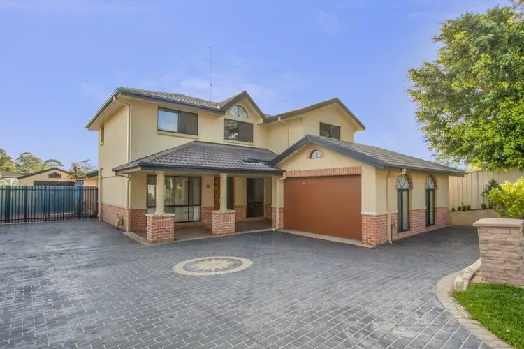 6 Hillside Circuit, Cranebrook NSW 2749