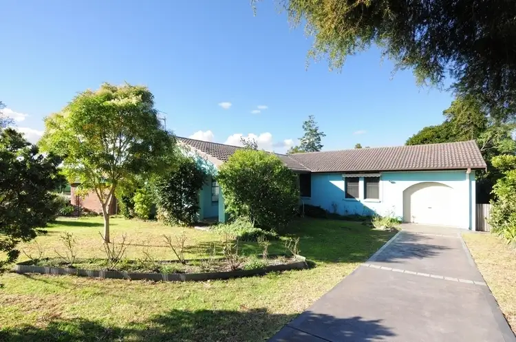 2 Jasmine Drive, Bomaderry NSW 2541