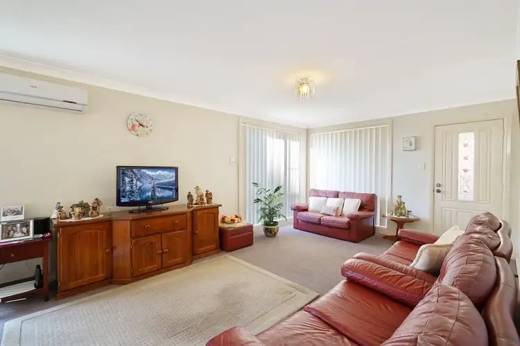 Fifth view of Homely house listing, 4/1a McIntosh Street, The Oaks NSW 2570