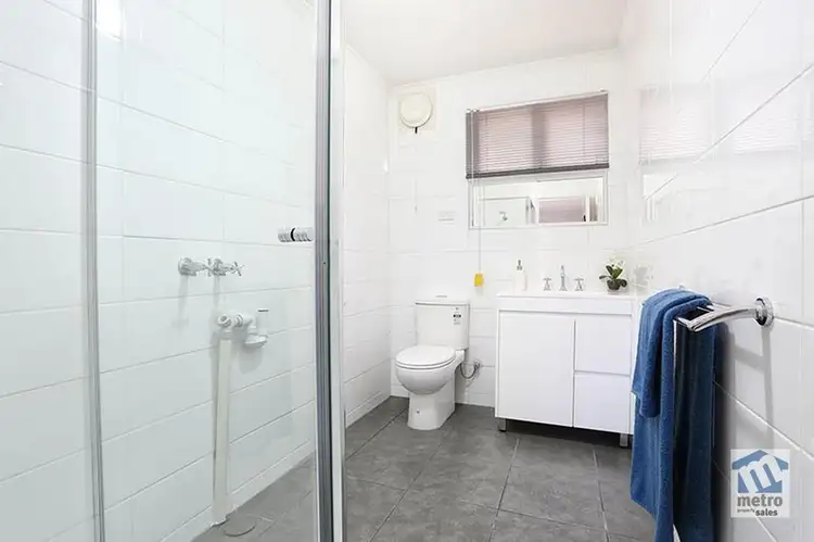 Sixth view of Homely apartment listing, 3/41 Riversdale Road, Hawthorn VIC 3122