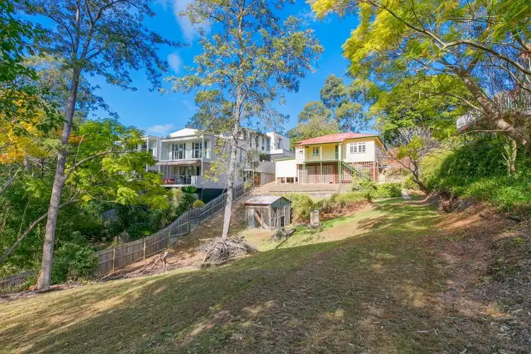 166 Jesmond Road, Indooroopilly QLD 4068