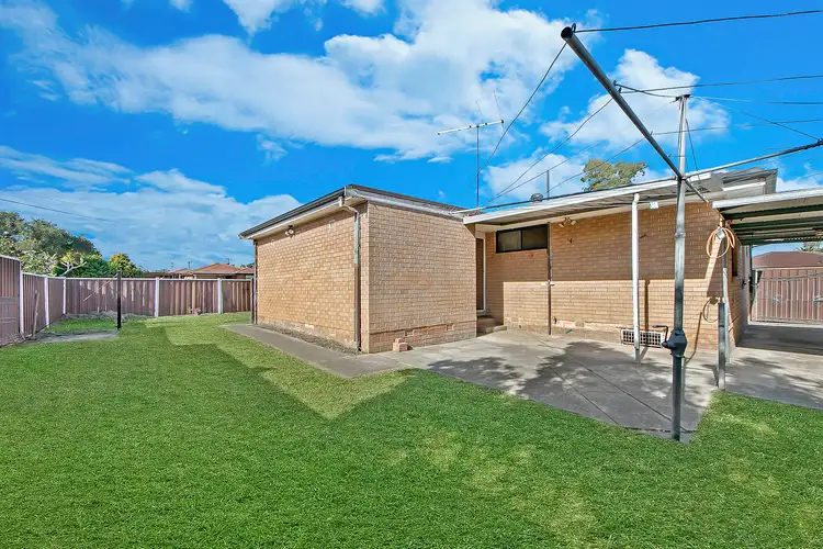Sixth view of Homely house listing, 2 Creswick Place, Dharruk NSW 2770