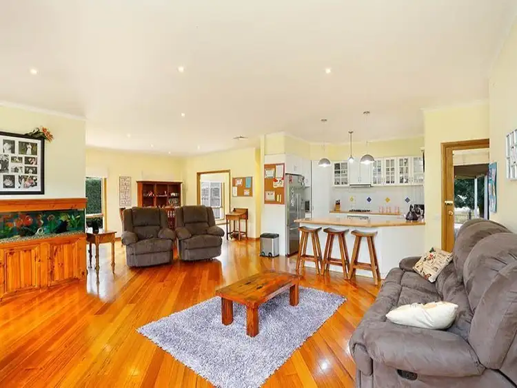 Fifth view of Homely house listing, 4 Solwood Court, Somerville VIC 3912