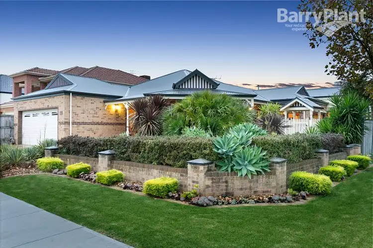 34 Loxley Boulevard, Narre Warren South VIC 3805