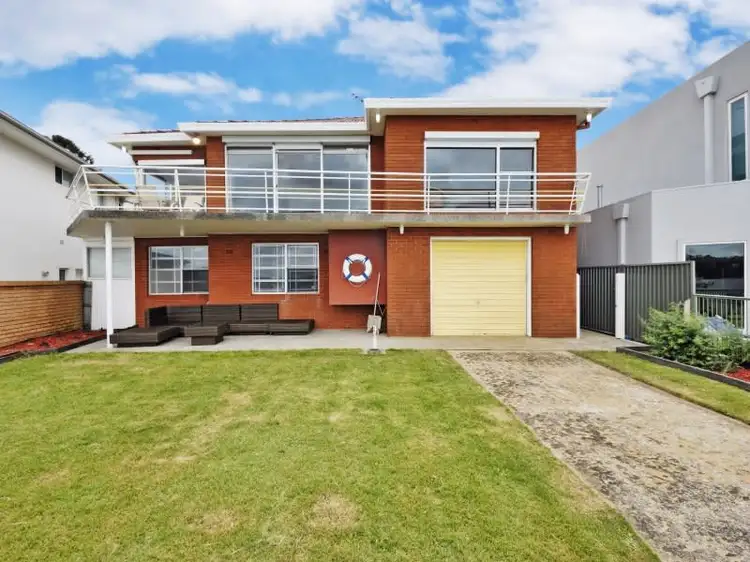 Second view of Homely house listing, 3 Murdoch Crescent, Connells Point NSW 2221