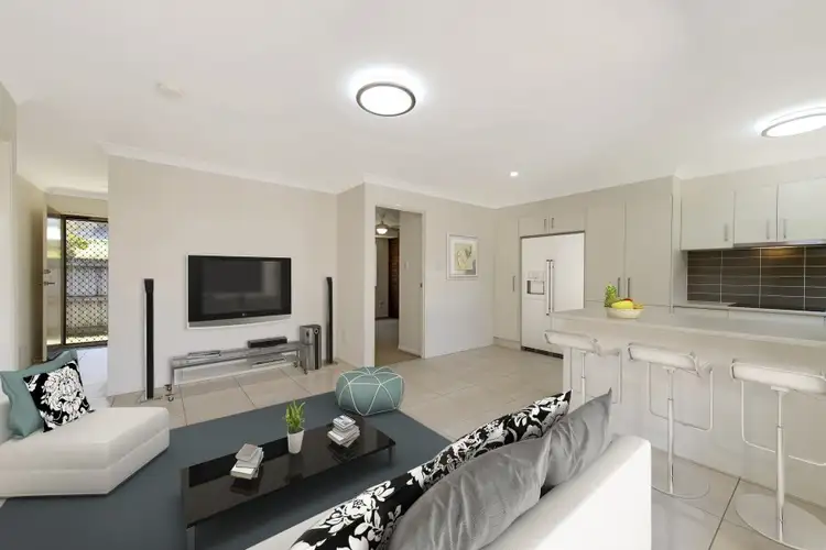 Main view of Homely block of units listing, 1, 2 and 3/54 Beverley Street, Morningside QLD 4170