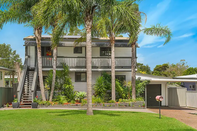 15 Boronia Road, Lake Munmorah NSW 2259