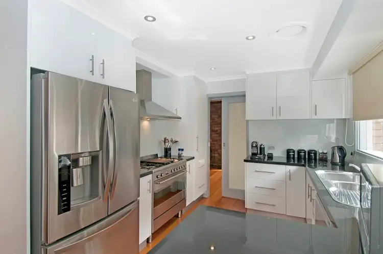 Fifth view of Homely house listing, 80 Heatherhill Road, Frankston VIC 3199