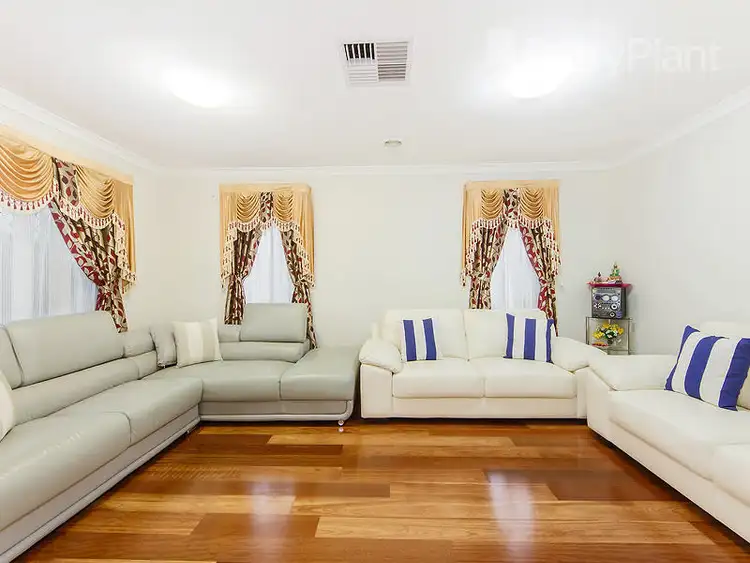 Fourth view of Homely house listing, 5 Loxwood Court, Deer Park VIC 3023