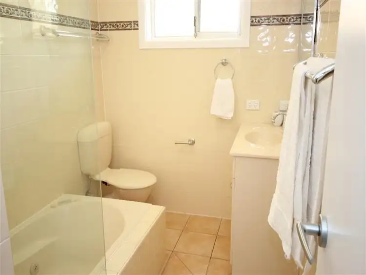 Fifth view of Homely house listing, 32 Fairview Street, Dubbo NSW 2830