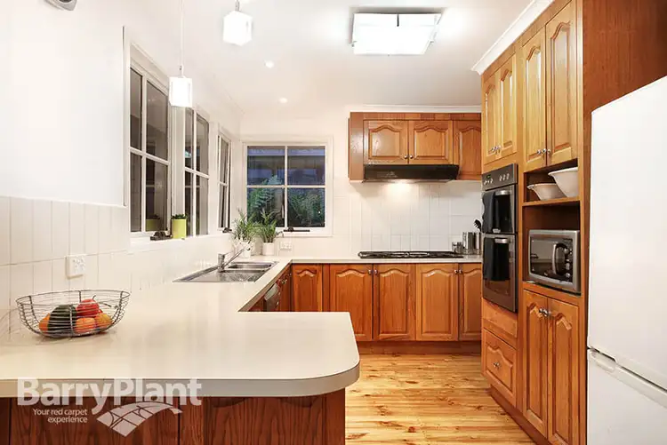 Fifth view of Homely house listing, 8 Alana Court, Wantirna South VIC 3152