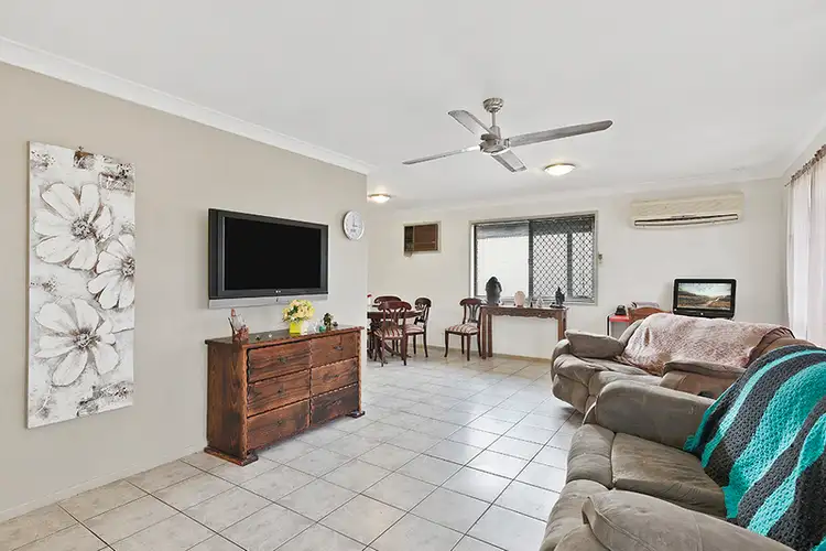 Third view of Homely house listing, 4 Madigan Court, Boronia Heights QLD 4124