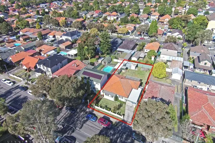 132 Wellbank Street, Concord NSW 2137