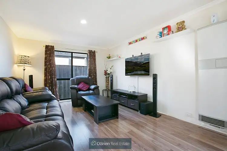 Third view of Homely unit listing, 6/7 Syme Road, Pakenham VIC 3810