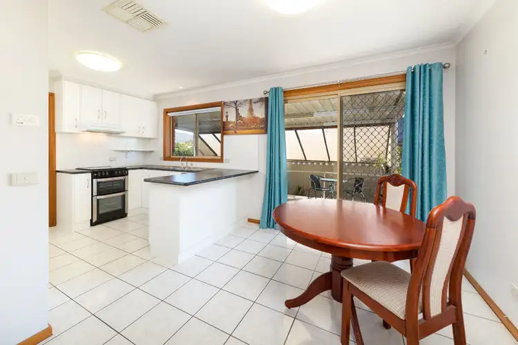 Sixth view of Homely unit listing, 1/36 Mayfair Drive, Wodonga VIC 3690