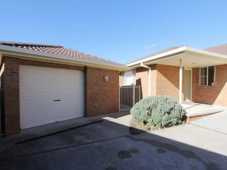 Second view of Homely semi-detached listing, 2/33 Chantilly Court, Goulburn NSW 2580
