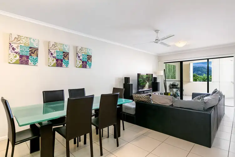 217/335 Lake Street, Cairns North QLD 4870