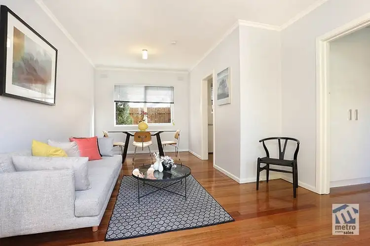 Second view of Homely apartment listing, 3/41 Riversdale Road, Hawthorn VIC 3122