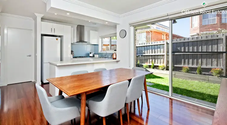 Third view of Homely unit listing, 4/32 Monteith Cres, Endeavour Hills VIC 3802