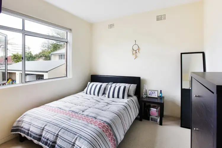 Third view of Homely apartment listing, 16/15 Kooloora Avenue, Freshwater NSW 2096