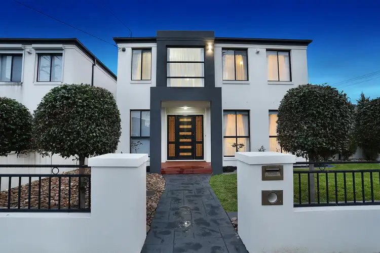 69A Rhodes Parade, Oak Park VIC 3046