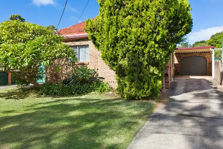 Second view of Homely house listing, 48 Woronora Crescent, Como NSW 2226