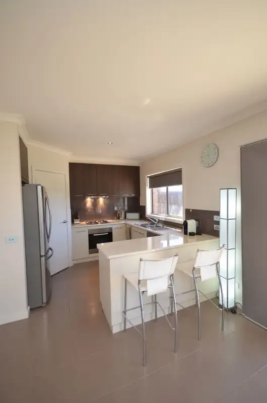 Sixth view of Homely house listing, 2 Yeovil Court, Echuca VIC 3564