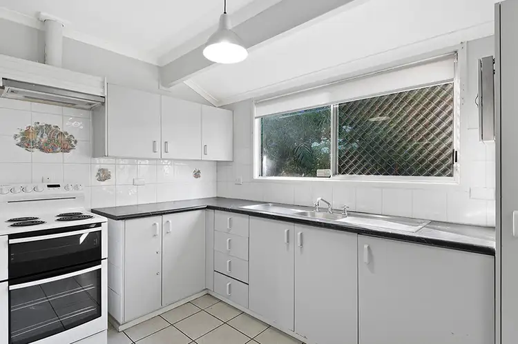 Sixth view of Homely house listing, 5 Sylvia Street, Loganlea QLD 4131