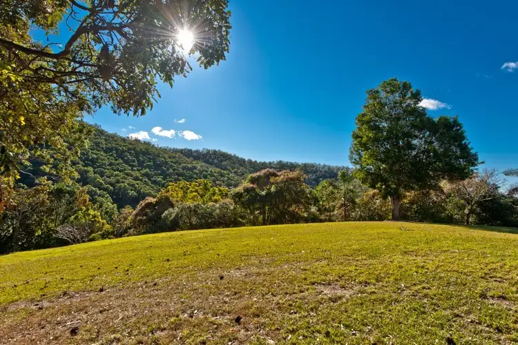 17 Woodglen Court, Samford Valley QLD 4520