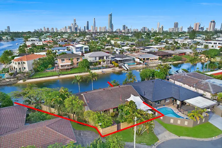 13 Cresta Court, Broadbeach Waters QLD 4218