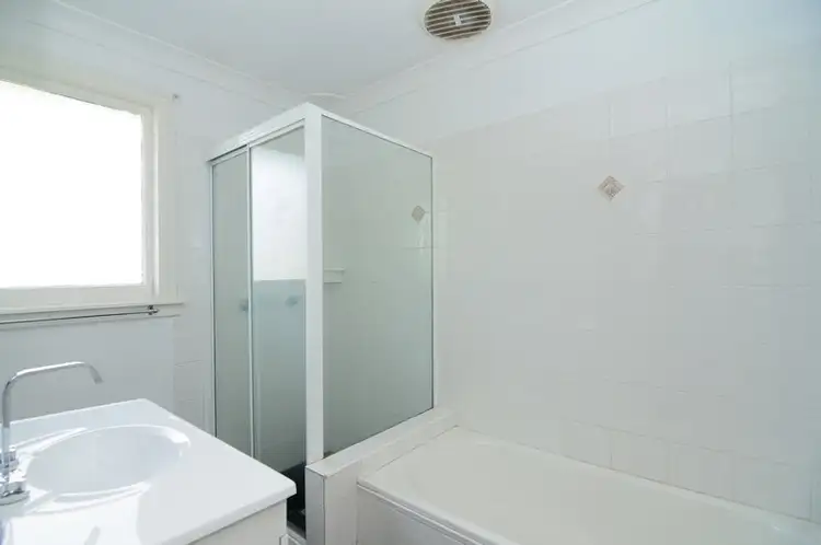 Sixth view of Homely house listing, 5 Alfred Street, Bomaderry NSW 2541