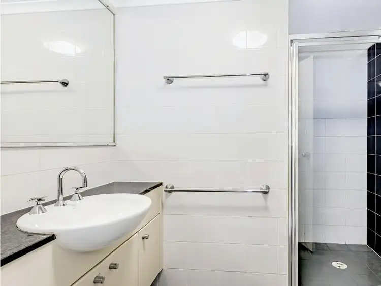 Fifth view of Homely unit listing, 13/214-220 Princes Highway, Fairy Meadow NSW 2519