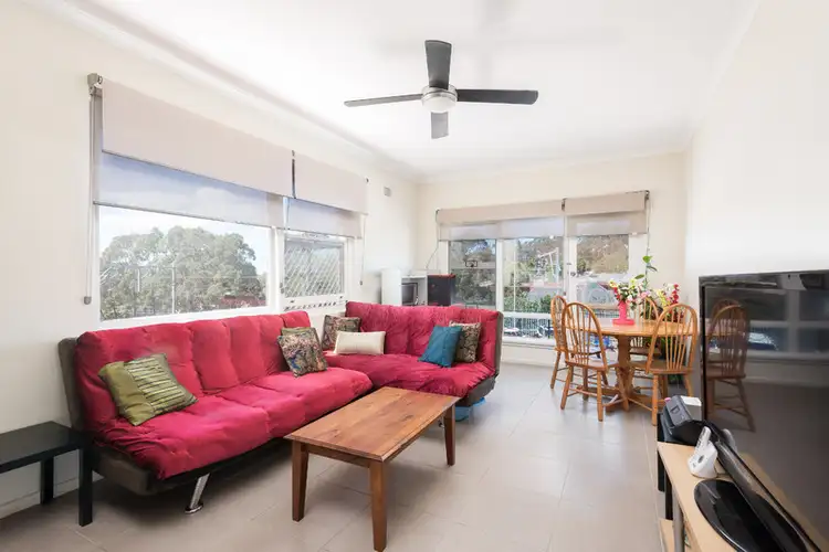 Second view of Homely apartment listing, 2/12 Oxley Avenue, Jannali NSW 2226