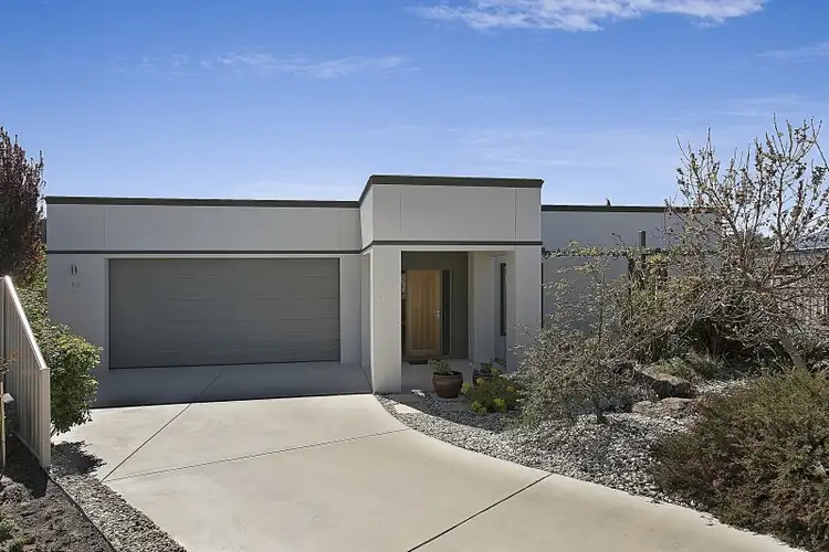 10 Hanover Place, Strathfieldsaye VIC 3551