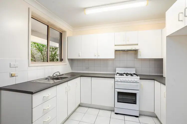 Fourth view of Homely villa listing, 1/10 Railway Crescent, North Wollongong NSW 2500