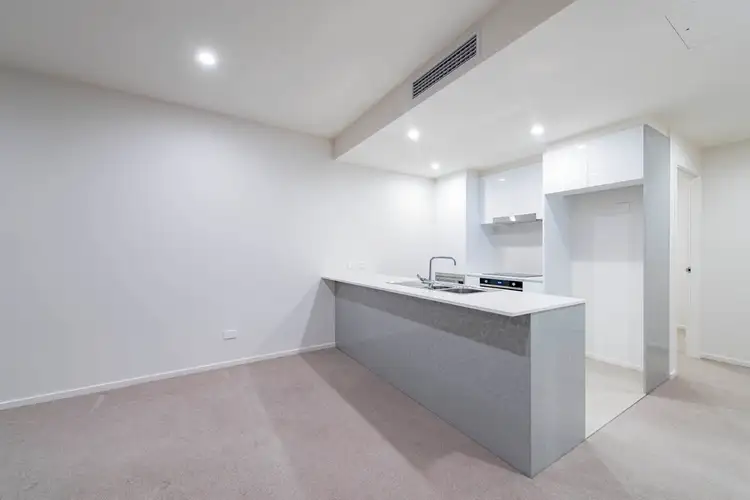 502/104 Northbourne Avenue
