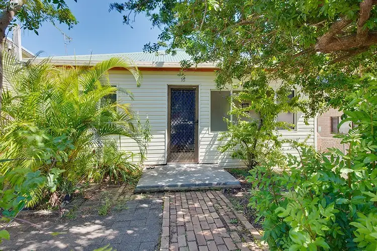 16 William Street, Yeppoon QLD 4703