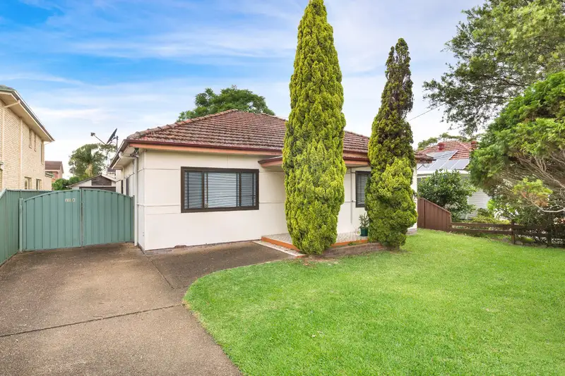 Main view of Homely house listing, 20 Milner Avenue, Kirrawee NSW 2232