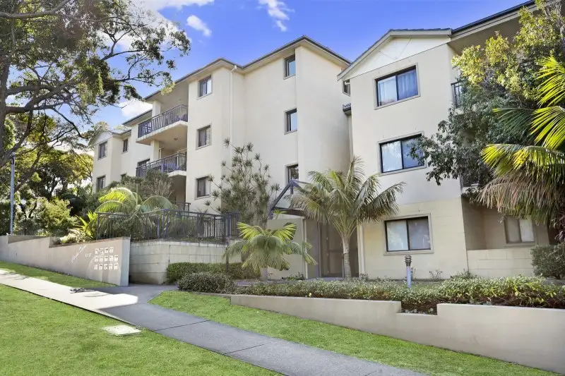 Main view of Homely unit listing, 9/13-17 Searl Road, Cronulla NSW 2230