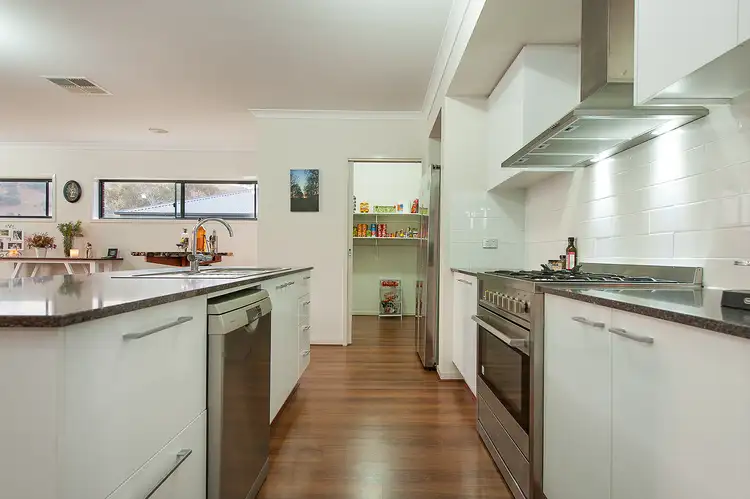 Fifth view of Homely house listing, 19 Kirby Drive, Killara VIC 3691