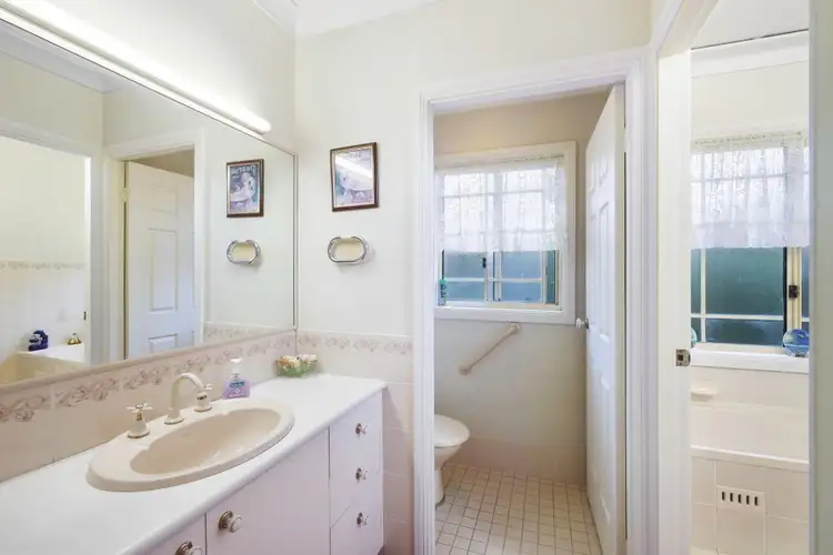 Fifth view of Homely house listing, 204 Langford Drive, Kariong NSW 2250