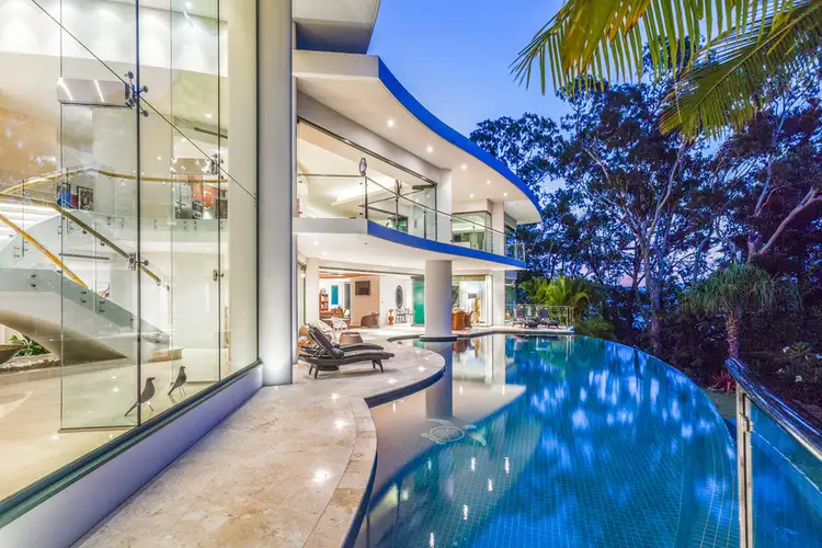 1 Ocean View Avenue, Airlie Beach QLD 4802
