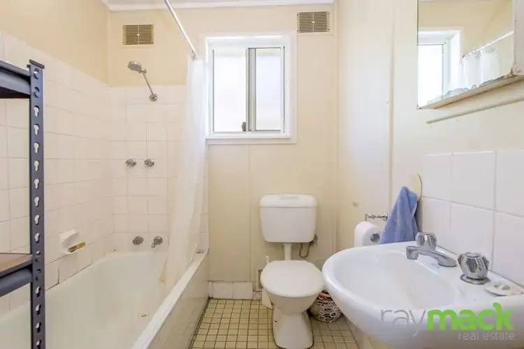 Seventh view of Homely house listing, 122 Wantigong Street, North Albury NSW 2640