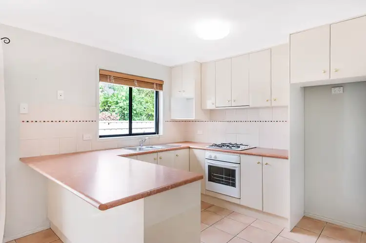 Second view of Homely townhouse listing, 4/9-11 Ethel Street, Wodonga VIC 3690