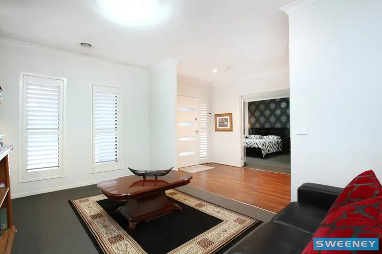 Seventh view of Homely house listing, 31 Barrington Circuit, Caroline Springs VIC 3023